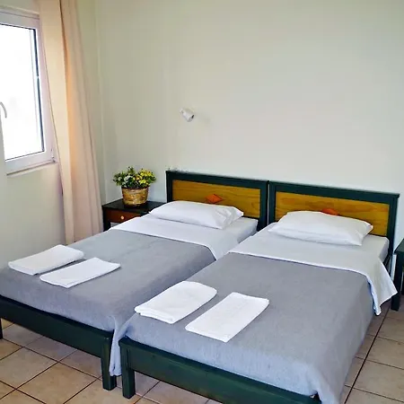 Elina Apartment